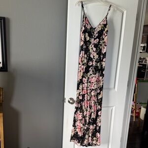Billabong Black and Pink Floral Maxi Dress